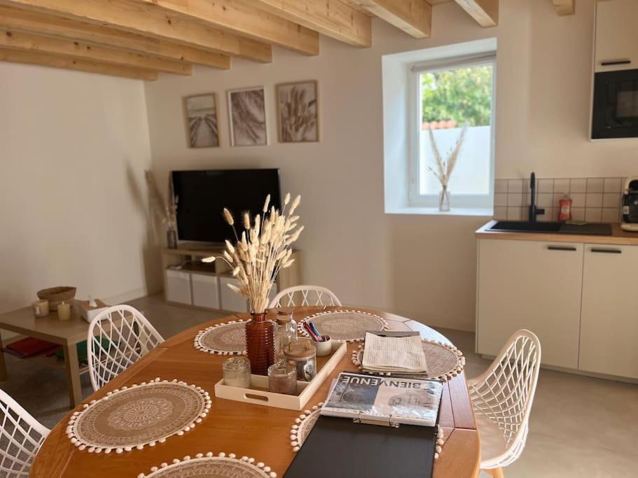 Maison 6 Couchages Entierement Renovee Villa Feurs Eksteriør bilde